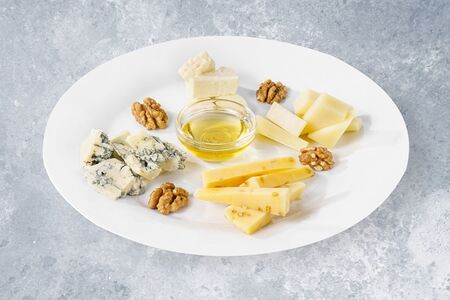 Сырная тарелка