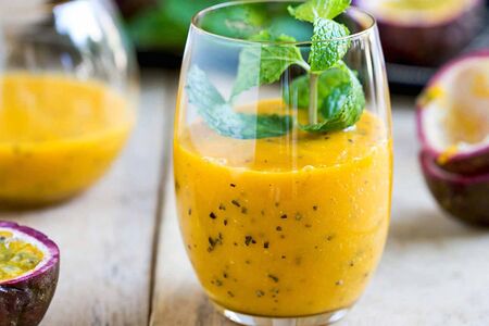 Смузи маракуйя-банан