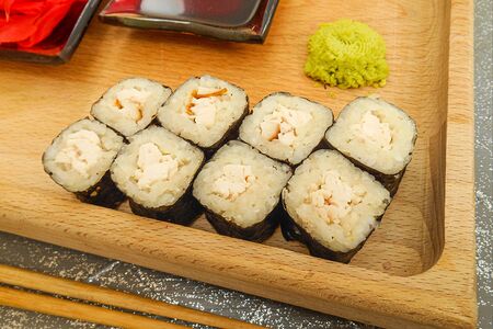 Ролл с копченой курочкой