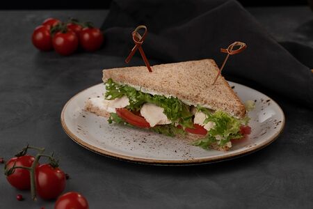 Сэндвич с курицей