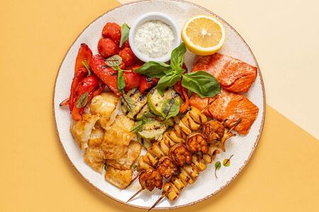 Рыбное ассорти с морепродуктами