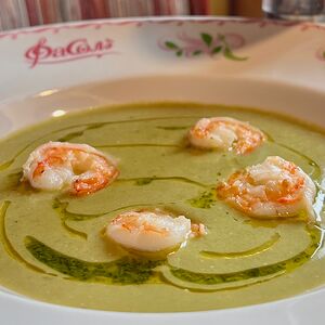Вишисуаз с тигровыми креветками