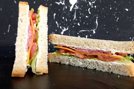 Сэндвич с Салями