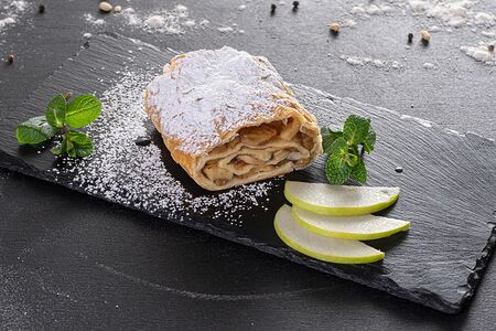 Штрудель Яблочный