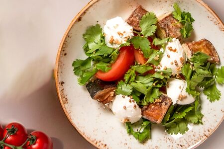 Салат баклажанами