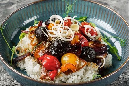 Азиатский рис с овощами