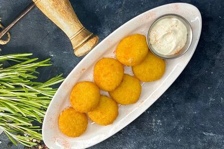 Сырные медальоны