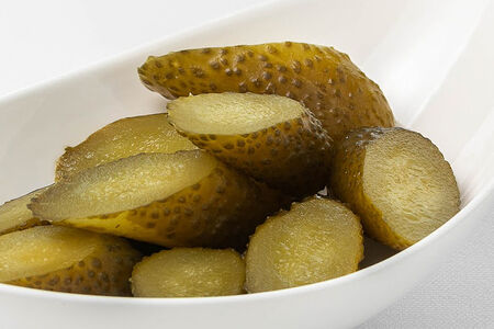 Огурцы соленые