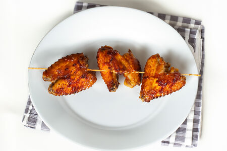 Из куриных крылышек