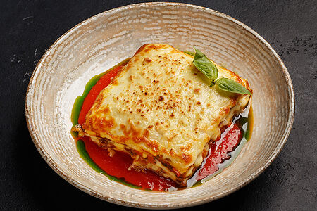 Лазанья Болоньезе