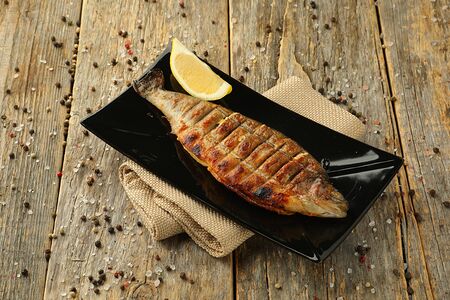 Форель радужная на гриле