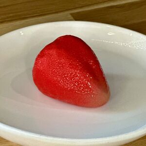 Пирожное корпусное Клубника