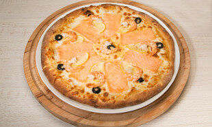 Пицца Сливочная с лососем