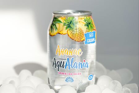 Вода AquAlania Ананас