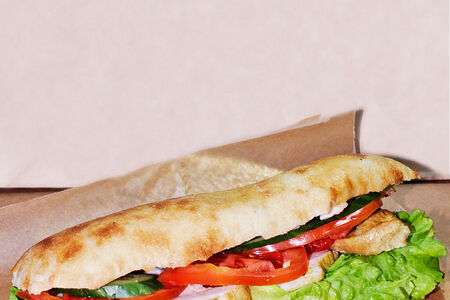 Сэндвич С куриной грудкой на Мангале