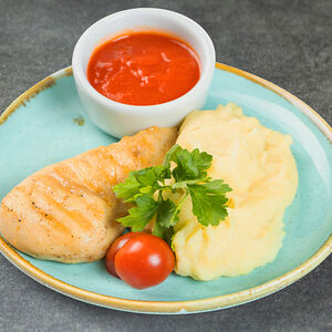 Куриное филе с картофельным пюре