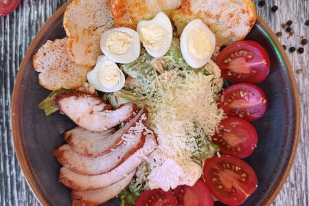 Цезарь с курицей