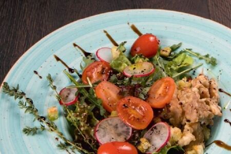 Цезарь с цыплёнком