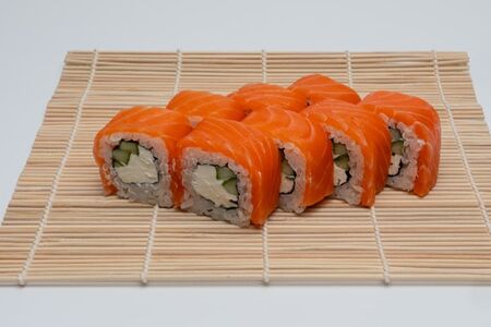 Филадельфия с огурцом