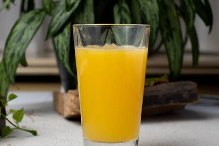 Свежевыжатый апельсиновый сок
