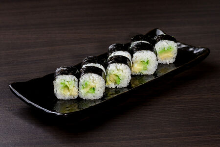 Ролл Авокадо Маки 8шт