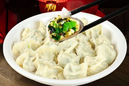 Пельмени с черемшой и яйцом №103