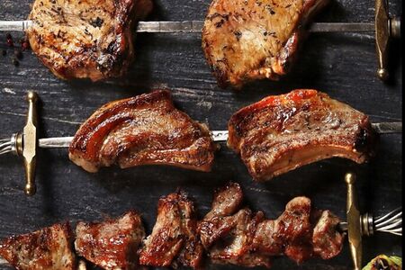 Шашлык из свиных ребрышек