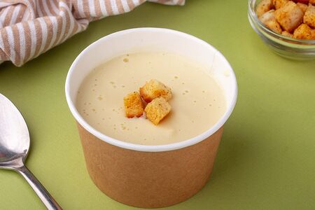 Сырный крем-суп с гренками