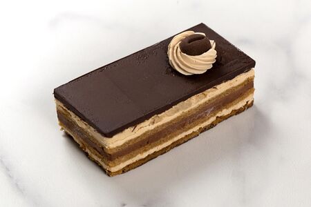 Пирожное Опера