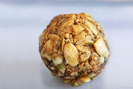 Конфета Финик и тыквенные семечки