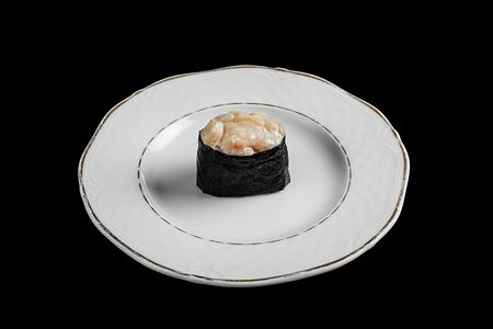 Гункан с гребешком