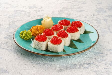 Ролл Камчатка с лососевой икрой