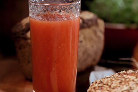 Томатный сок с укропом