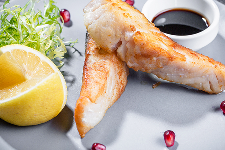 Судак жареный