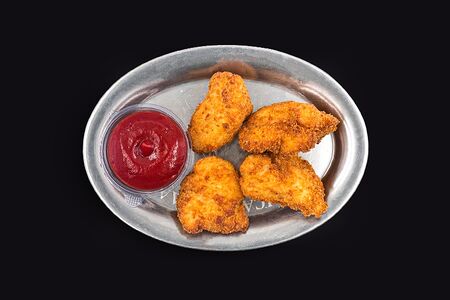 Домашние наггетсы с кетчупом
