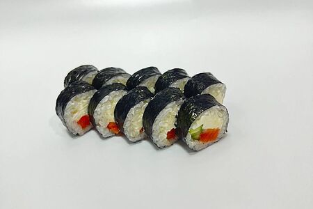 Ролл с лососем