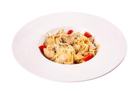 Паста Феттучини с курицей и грибами