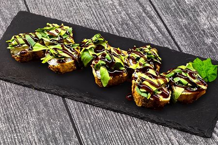 Чикен темпура с руколой