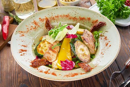 Телятина с авокадо