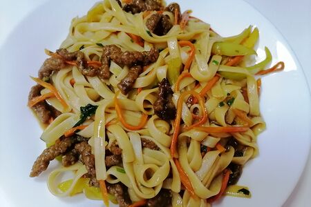 Удон с говядиной