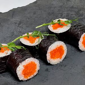 Маки Лосось