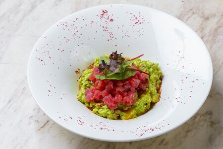 Тартар из тунца