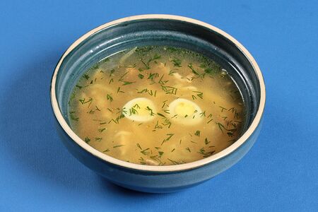 Куриный суп с домашней лапшой