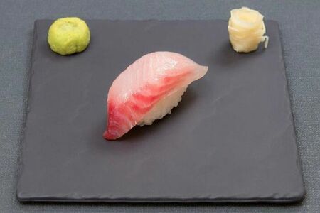 Суши Судзуки