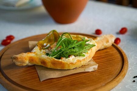 Хачапури с сыром фета, зеленью и семгой большой