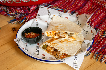 Кесадилья с курицей