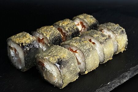 Жаренный ролл филадельфия с креветкой