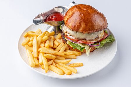 Бургер с говядиной