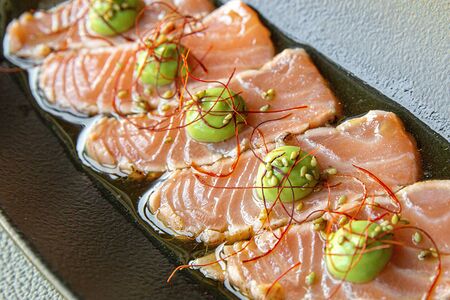 Татаки из лосося