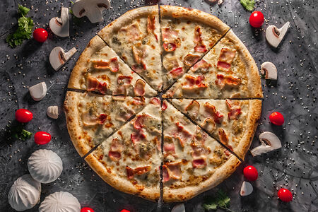 Пицца Бекон и горгондзола